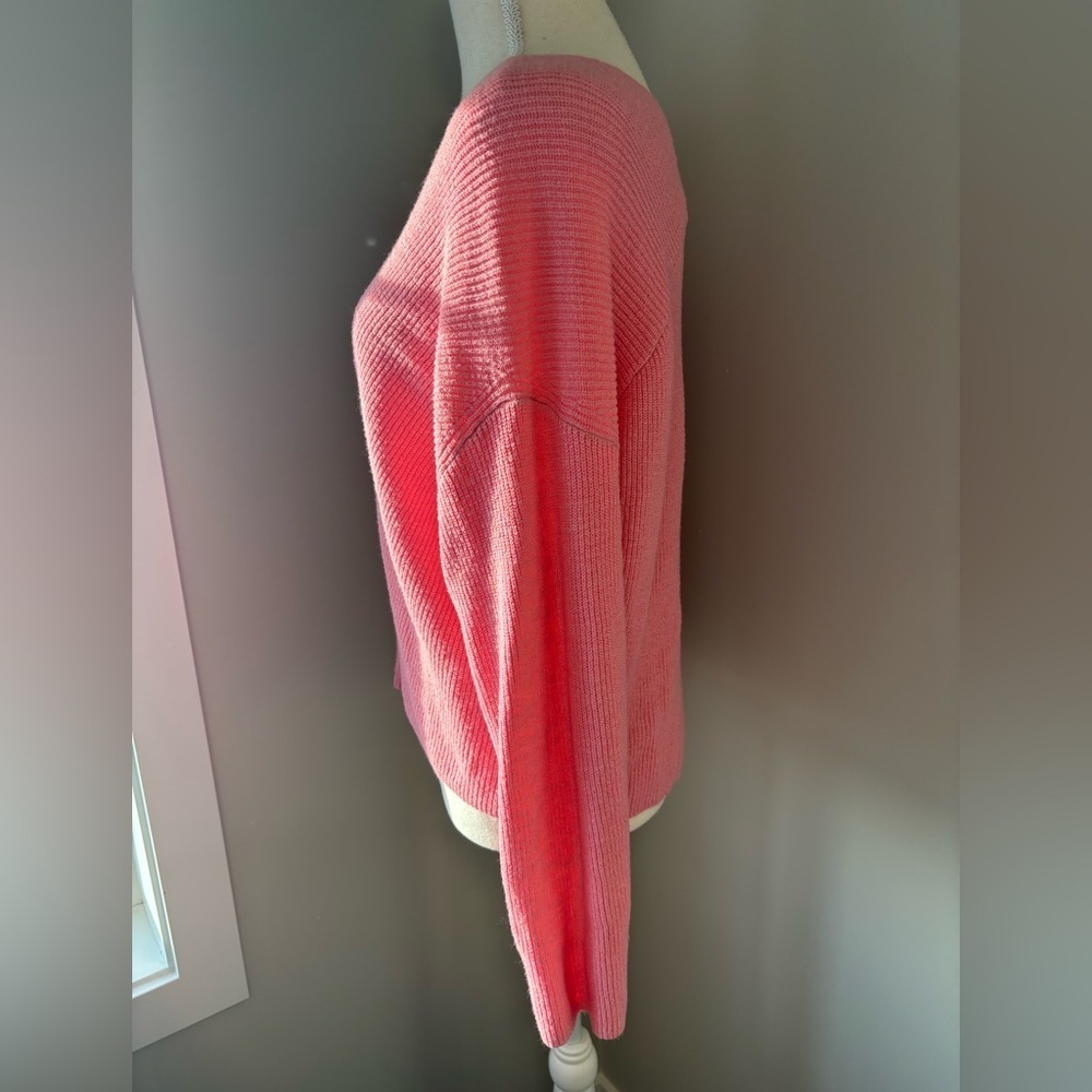 Joe Fresh Ribbed V-Neck Sweater – Size Large - Picture 4 of 9